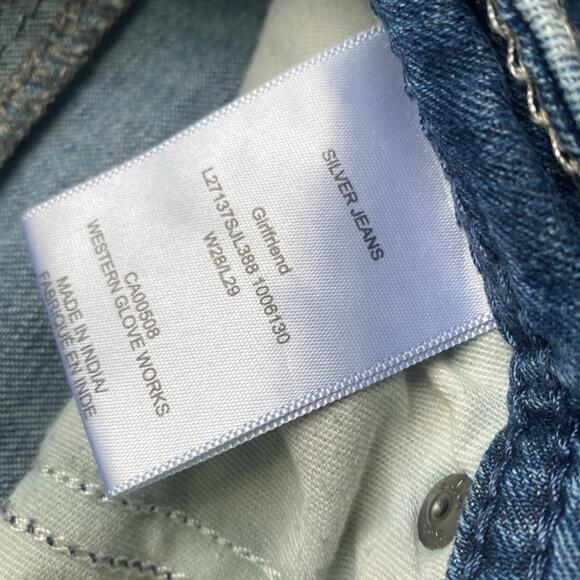 SILVER JEANS CO Girlfriend Jean Womens Sz 28 Topstitch Raw Hem Distressed - Picture 3 of 6